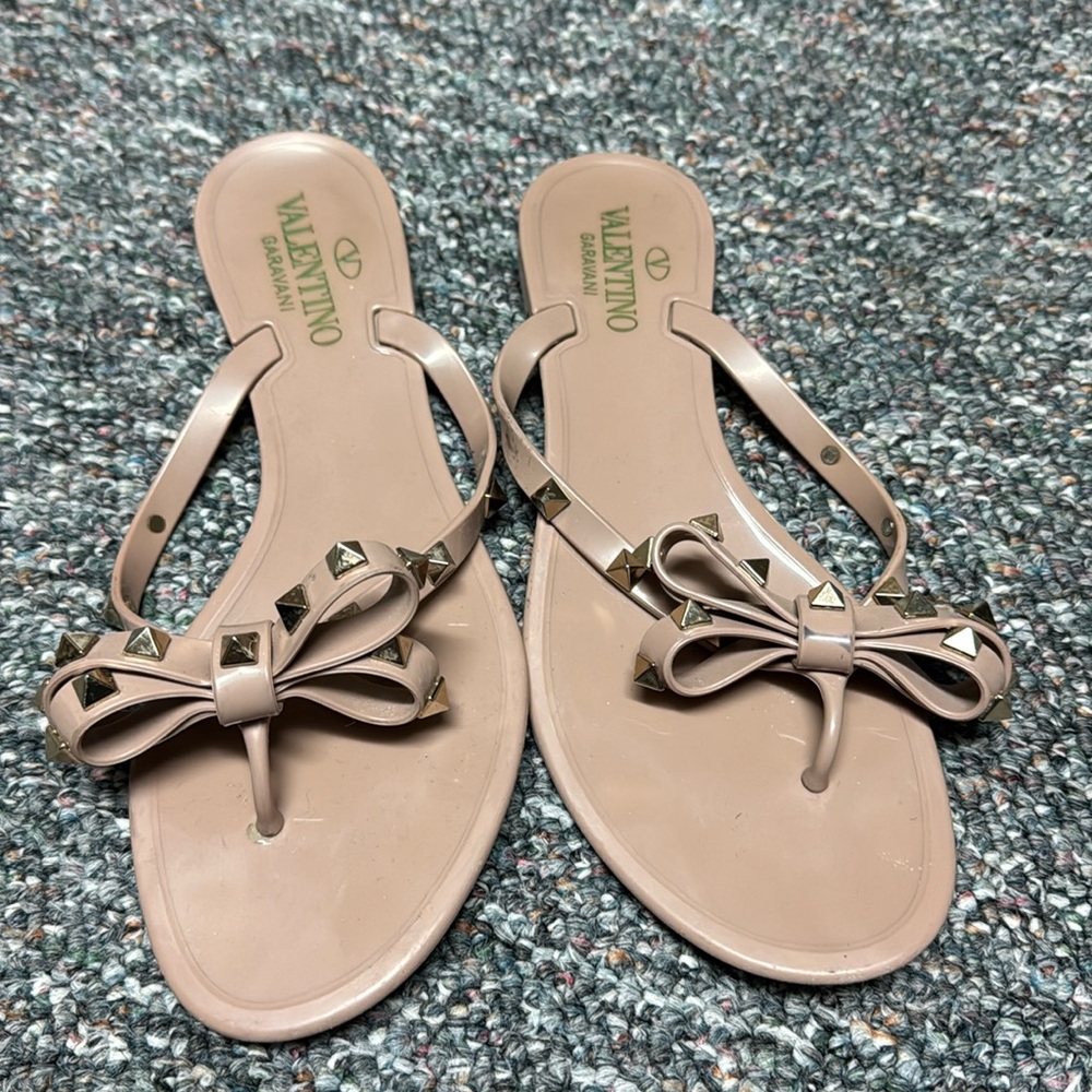Valentino rubber flip flop